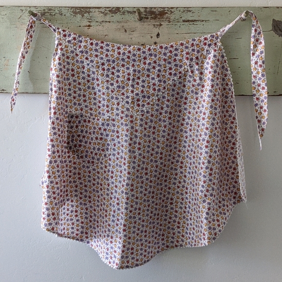 Vintage Handmade Calico Half Apron - Picture 2 of 12